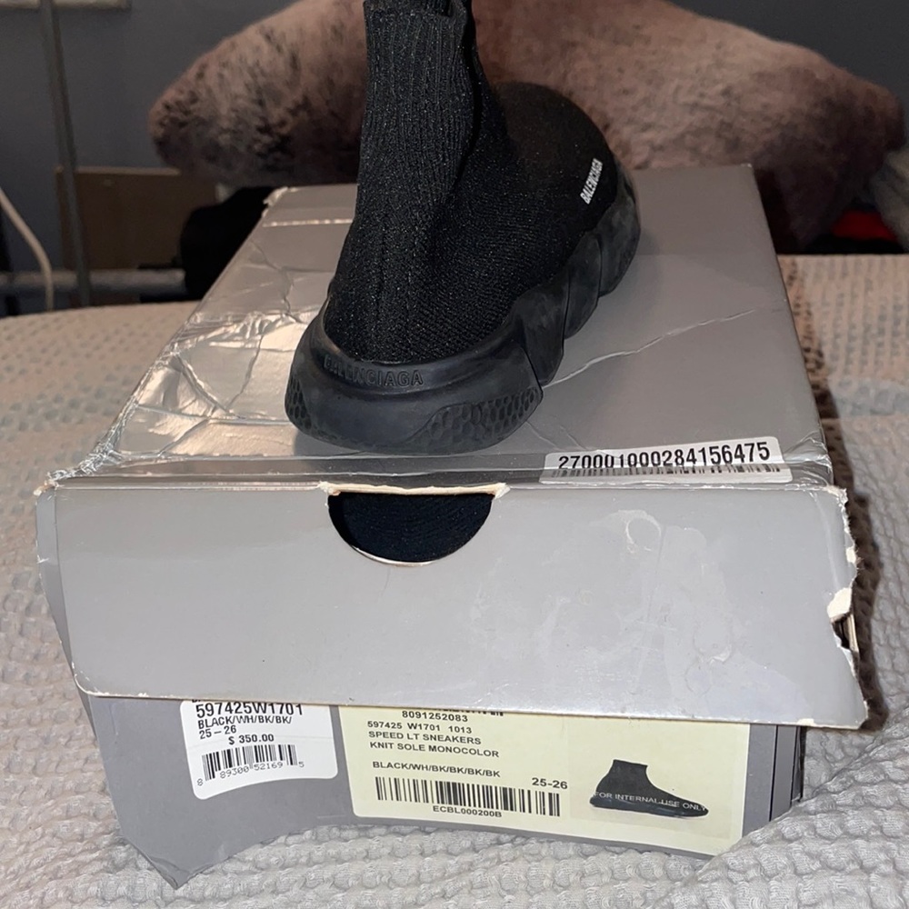Used balenciaga size 25-26 US size 9